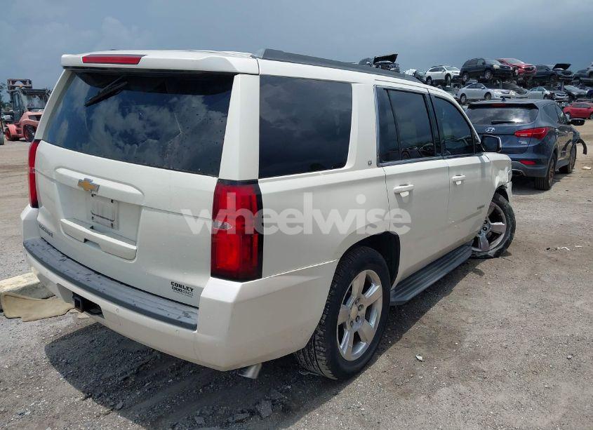 Photo 4 of 2015 Chevrolet Tahoe LT (VIN 1GNSCBKC0FR739951)