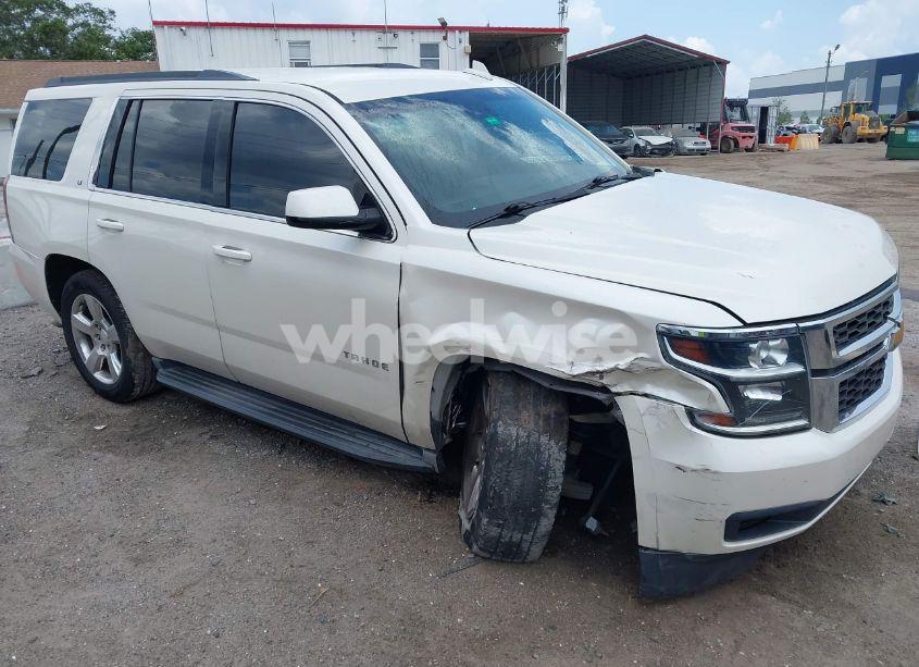 Photo 6 of 2015 Chevrolet Tahoe LT (VIN 1GNSCBKC0FR739951)