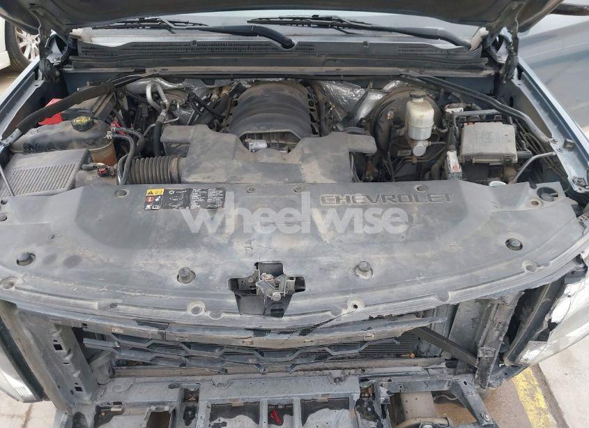 Photo 10 of 2016 Chevrolet Tahoe LT (VIN 1GNSCBKC0GR101667)