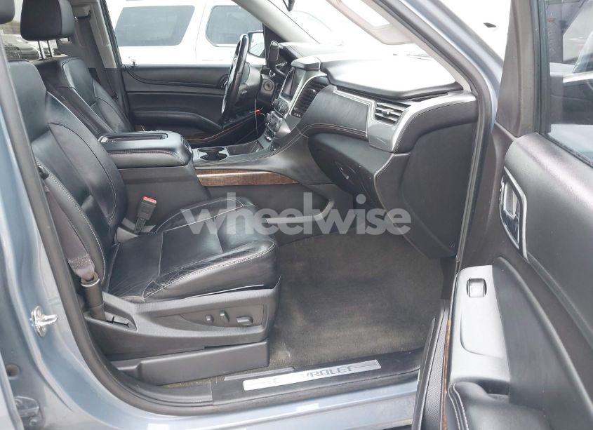 Photo 5 of 2016 Chevrolet Tahoe LT (VIN 1GNSCBKC0GR101667)