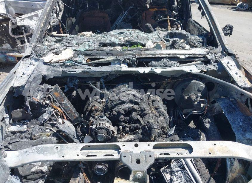 Photo 10 of 2016 Chevrolet Tahoe LT (VIN 1GNSCBKC0GR163943)