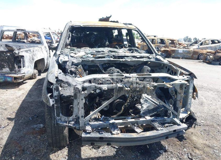 Photo 11 of 2016 Chevrolet Tahoe LT (VIN 1GNSCBKC0GR163943)