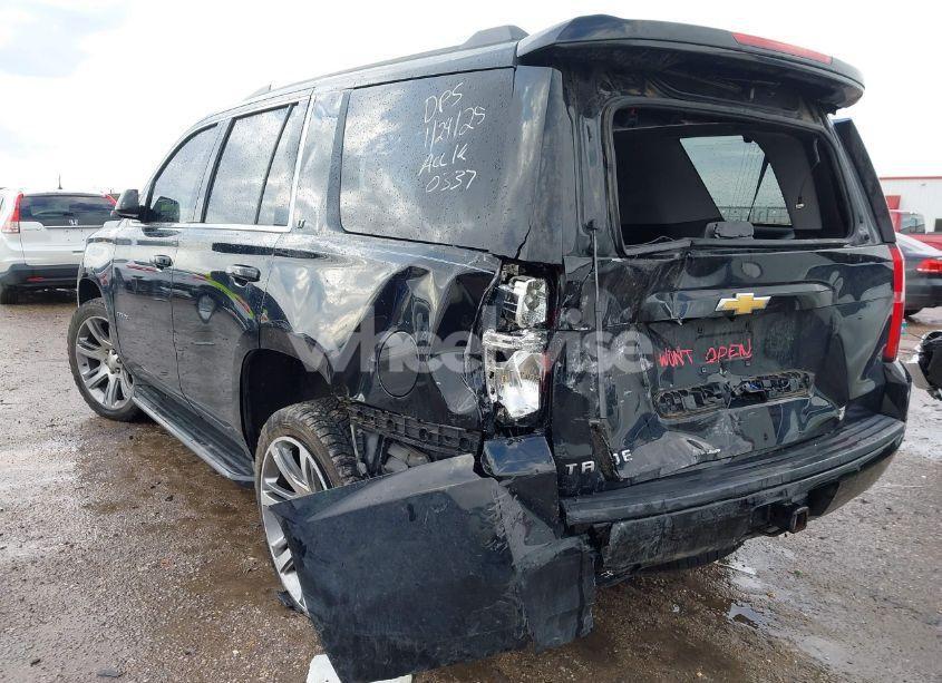 Photo 3 of 2016 Chevrolet Tahoe LT (VIN 1GNSCBKC0GR250337)