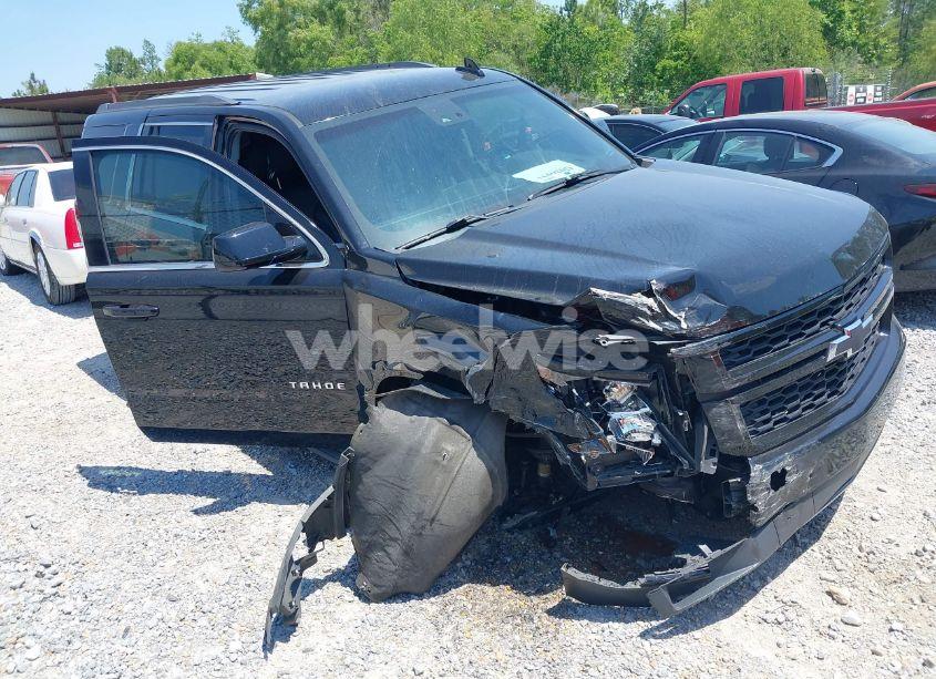 2016 Chevrolet Tahoe LT (VIN 1GNSCBKC0GR361339) main photo