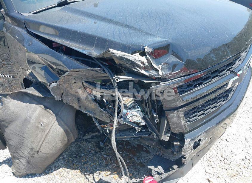 Photo 6 of 2016 Chevrolet Tahoe LT (VIN 1GNSCBKC0GR361339)