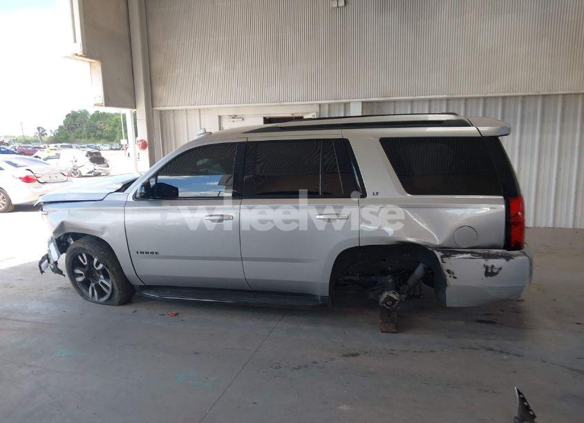 Photo 15 of 2019 Chevrolet Tahoe LT (VIN 1GNSCBKC0KR240660)