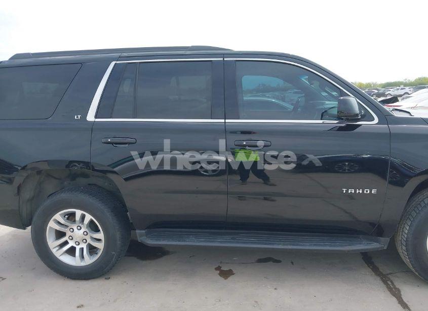 Photo 13 of 2019 Chevrolet Tahoe LT (VIN 1GNSCBKC0KR275635)