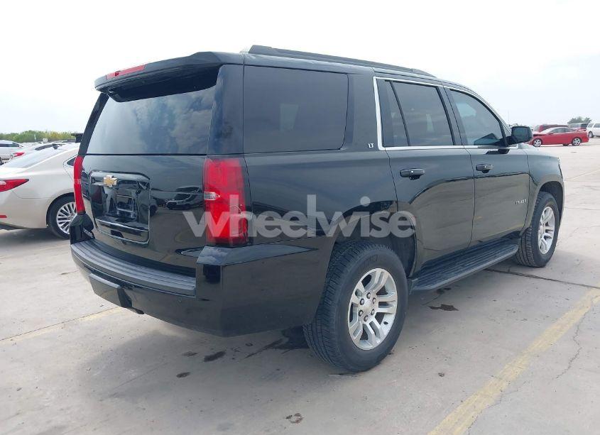 Photo 4 of 2019 Chevrolet Tahoe LT (VIN 1GNSCBKC0KR275635)