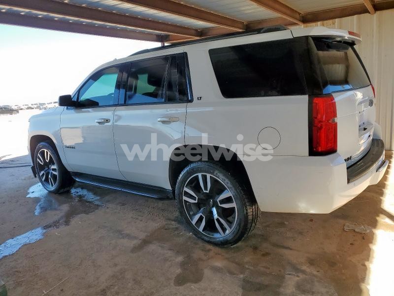 Photo 4 of 2019 CHEVROLET TAHOE C1500 LT (VIN 1GNSCBKC0KR351600)