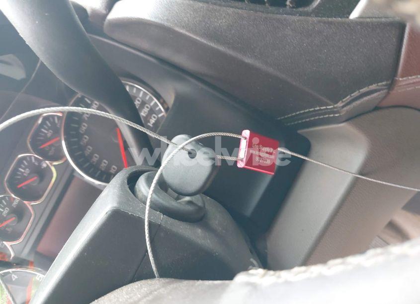 Photo 11 of 2015 Chevrolet Tahoe LT (VIN 1GNSCBKC1FR180992)