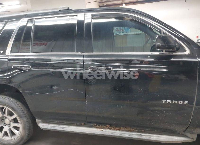 Photo 14 of 2015 Chevrolet Tahoe LT (VIN 1GNSCBKC1FR228488)