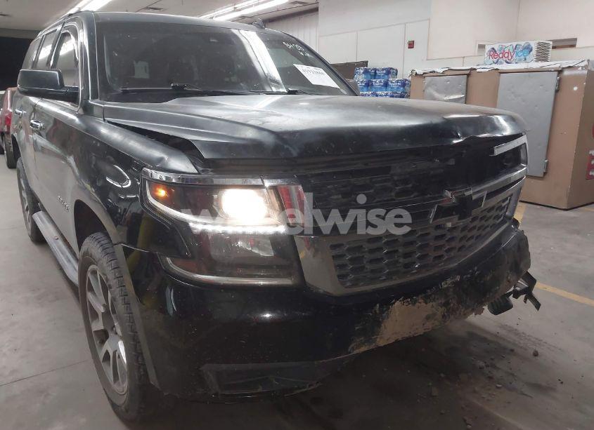 Photo 6 of 2015 Chevrolet Tahoe LT (VIN 1GNSCBKC1FR228488)