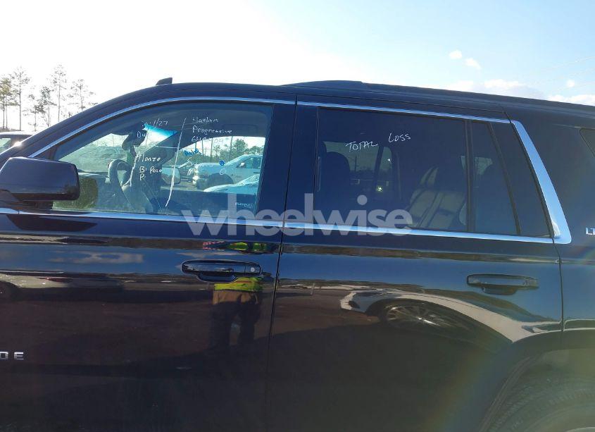 Photo 15 of 2015 Chevrolet Tahoe LT (VIN 1GNSCBKC1FR232962)