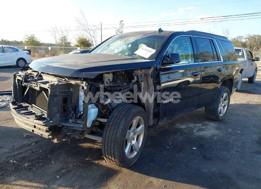 Photo 2 of 2015 Chevrolet Tahoe LT (VIN 1GNSCBKC1FR232962)