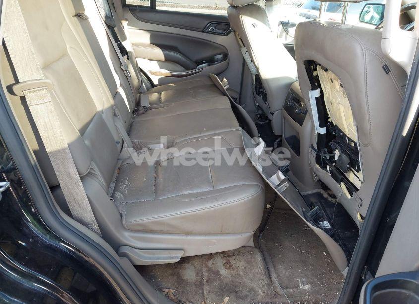 Photo 8 of 2015 Chevrolet Tahoe LT (VIN 1GNSCBKC1FR232962)
