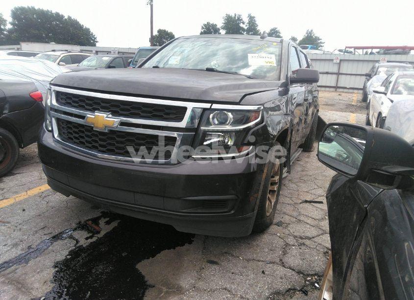 Photo 2 of 2015 Chevrolet Tahoe LT (VIN 1GNSCBKC1FR594998)