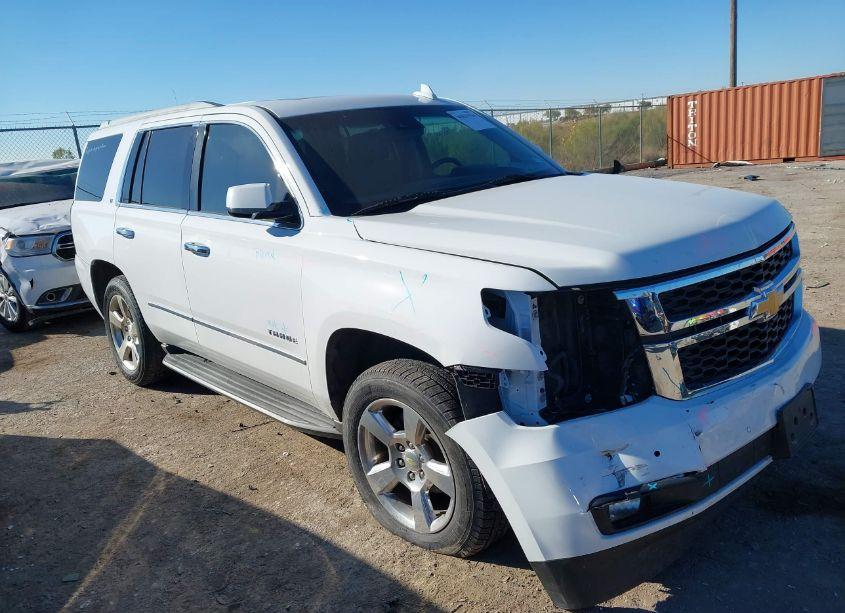 2016 Chevrolet Tahoe LT (VIN 1GNSCBKC1GR129610) main photo