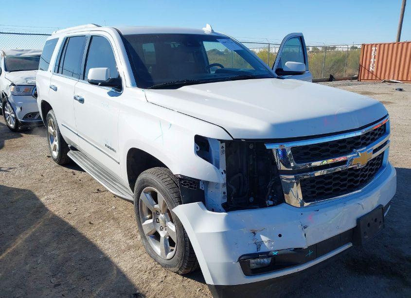 Photo 6 of 2016 Chevrolet Tahoe LT (VIN 1GNSCBKC1GR129610)