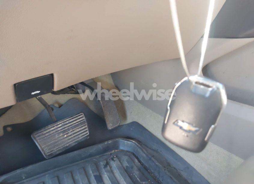 Photo 11 of 2016 Chevrolet Tahoe LT (VIN 1GNSCBKC1GR223597)