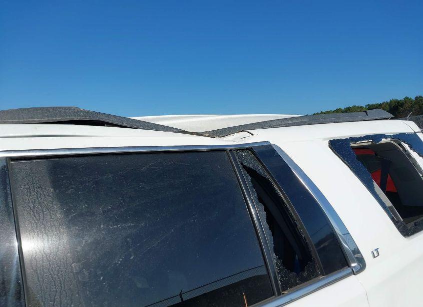 Photo 6 of 2017 Chevrolet Tahoe LT (VIN 1GNSCBKC1HR188027)