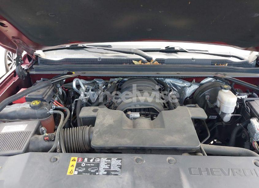 Photo 10 of 2017 Chevrolet Tahoe LT (VIN 1GNSCBKC1HR236951)