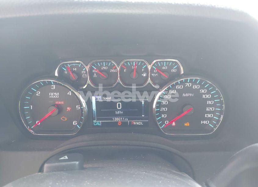 Photo 7 of 2017 Chevrolet Tahoe LT (VIN 1GNSCBKC1HR236951)