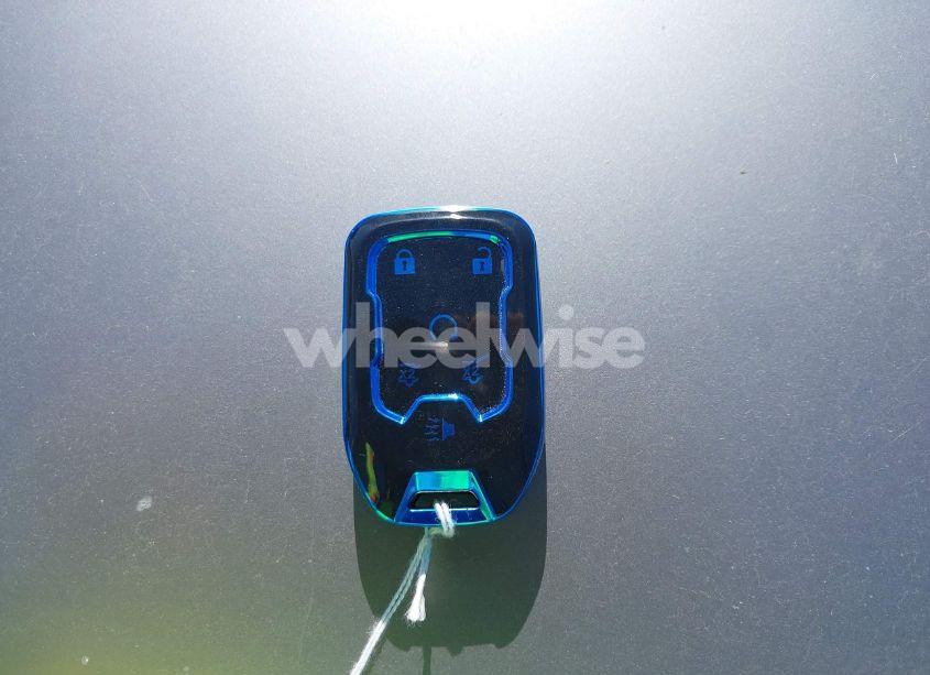 Photo 11 of 2017 Chevrolet Tahoe LT (VIN 1GNSCBKC1HR403647)