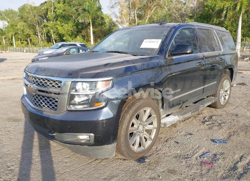 Photo 12 of 2018 Chevrolet Tahoe LT (VIN 1GNSCBKC1JR365875)