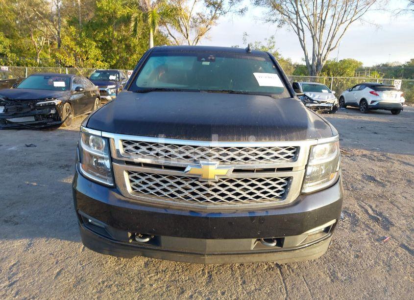 Photo 13 of 2018 Chevrolet Tahoe LT (VIN 1GNSCBKC1JR365875)