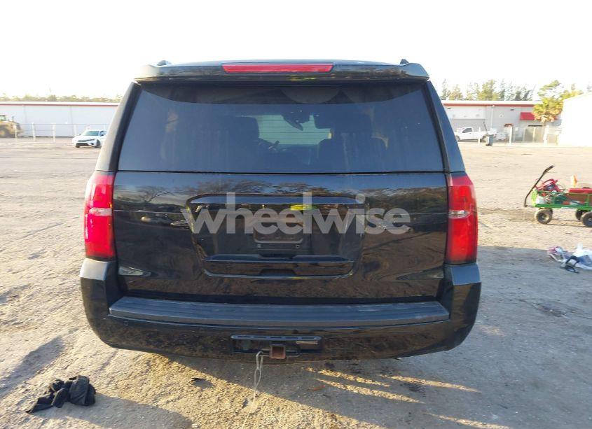 Photo 17 of 2018 Chevrolet Tahoe LT (VIN 1GNSCBKC1JR365875)