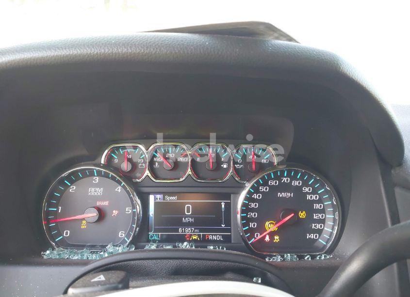 Photo 7 of 2018 Chevrolet Tahoe LT (VIN 1GNSCBKC1JR365875)