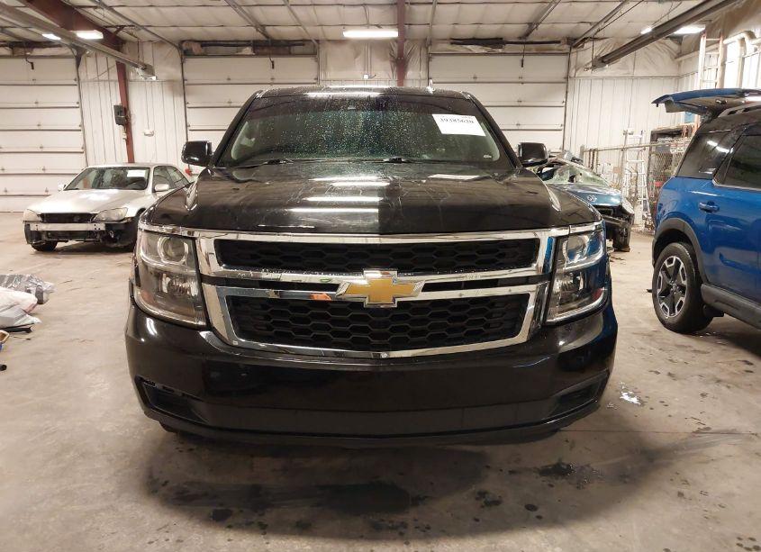 Photo 13 of 2019 Chevrolet Tahoe LT (VIN 1GNSCBKC1KR387148)