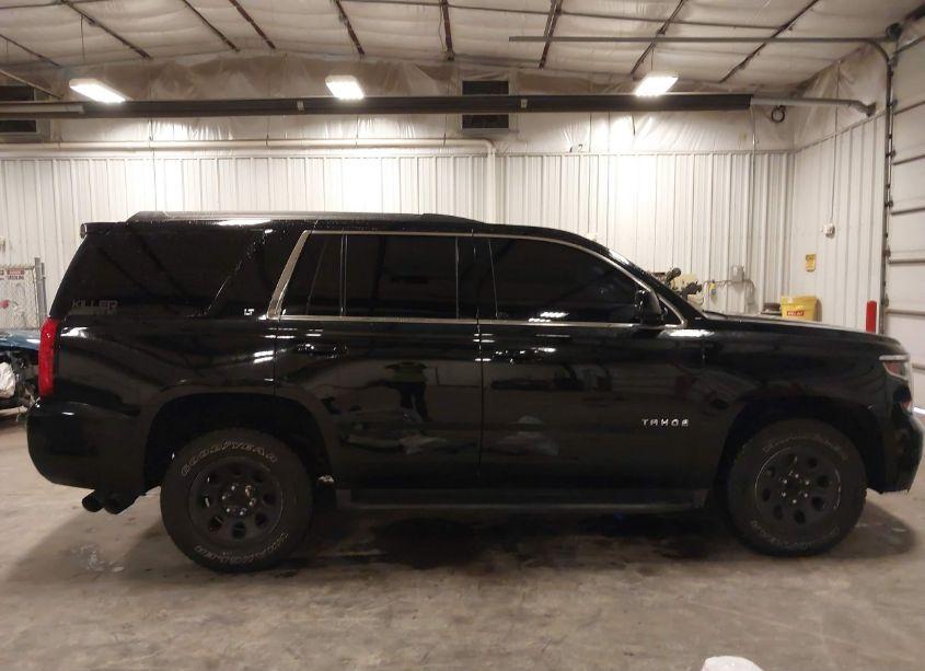 Photo 14 of 2019 Chevrolet Tahoe LT (VIN 1GNSCBKC1KR387148)