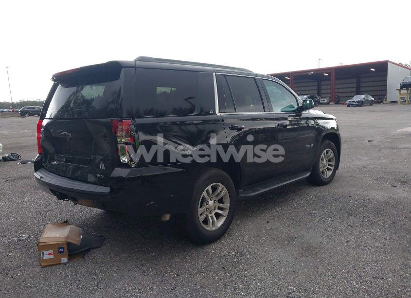 Photo 4 of 2020 Chevrolet Tahoe 2WD LT (VIN 1GNSCBKC1LR182348)