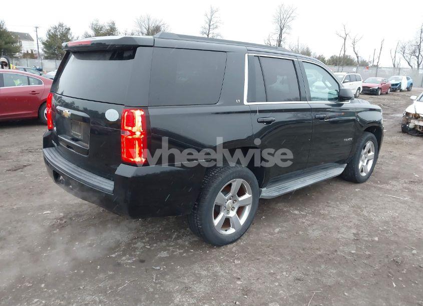 Photo 4 of 2015 Chevrolet Tahoe LT (VIN 1GNSCBKC2FR121370)