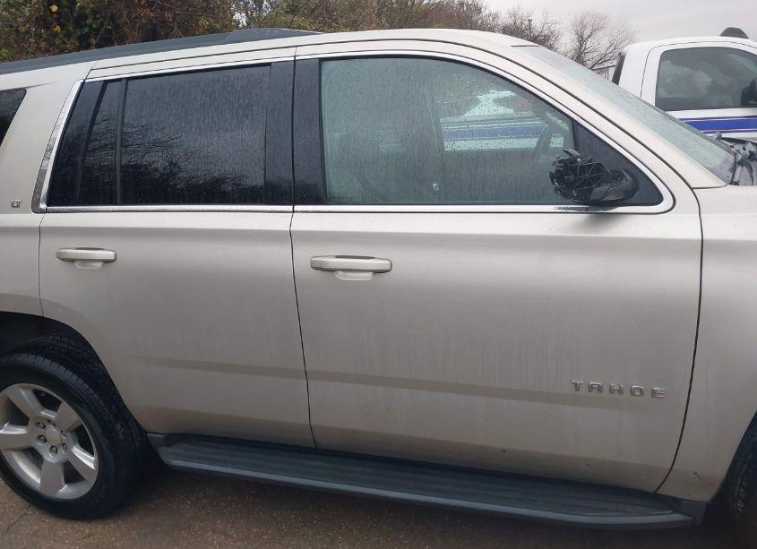 Photo 13 of 2015 Chevrolet Tahoe LT (VIN 1GNSCBKC2FR137276)
