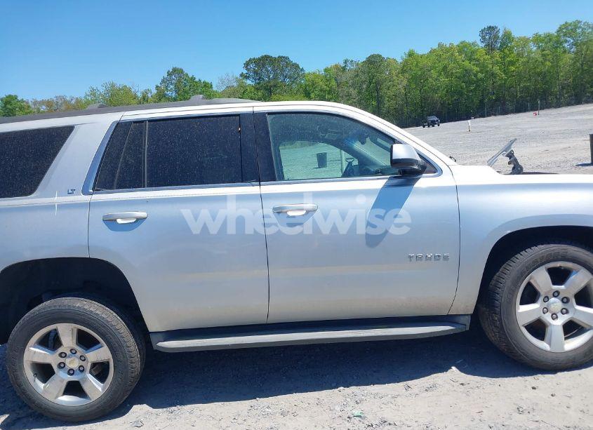 Photo 14 of 2015 Chevrolet Tahoe LT (VIN 1GNSCBKC2FR182976)