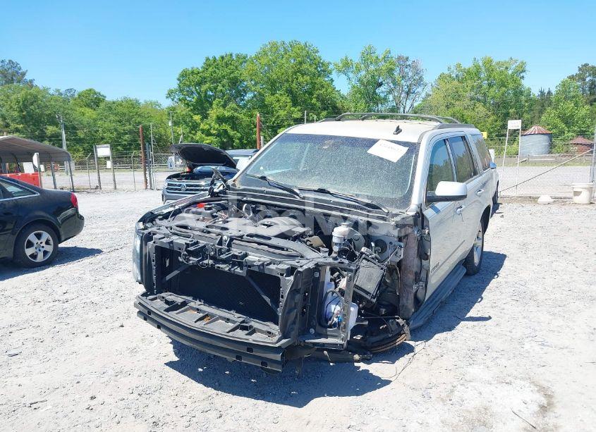 Photo 2 of 2015 Chevrolet Tahoe LT (VIN 1GNSCBKC2FR182976)