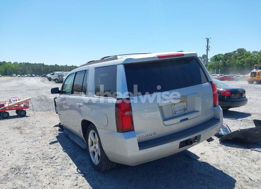 Photo 3 of 2015 Chevrolet Tahoe LT (VIN 1GNSCBKC2FR182976)