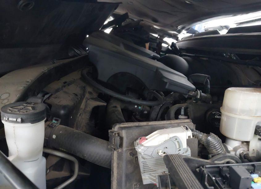 Photo 10 of 2015 Chevrolet Tahoe LT (VIN 1GNSCBKC2FR243890)