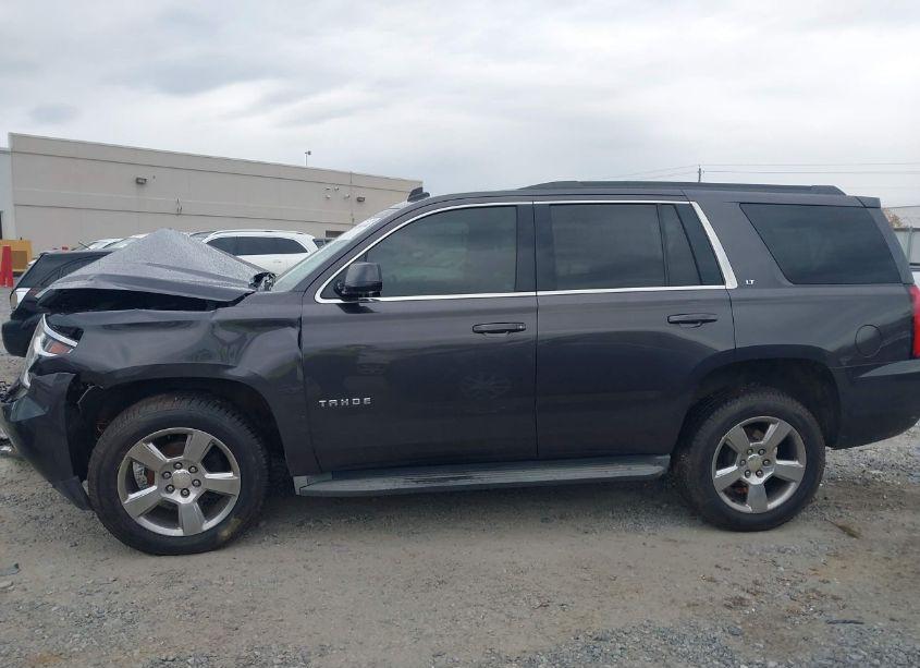 Photo 14 of 2015 Chevrolet Tahoe LT (VIN 1GNSCBKC2FR243890)