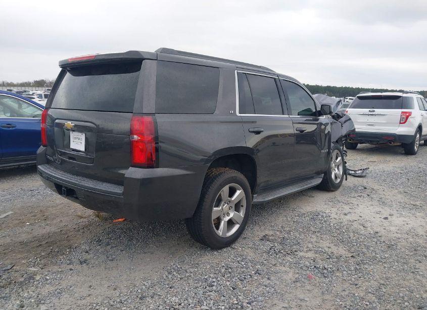 Photo 4 of 2015 Chevrolet Tahoe LT (VIN 1GNSCBKC2FR243890)