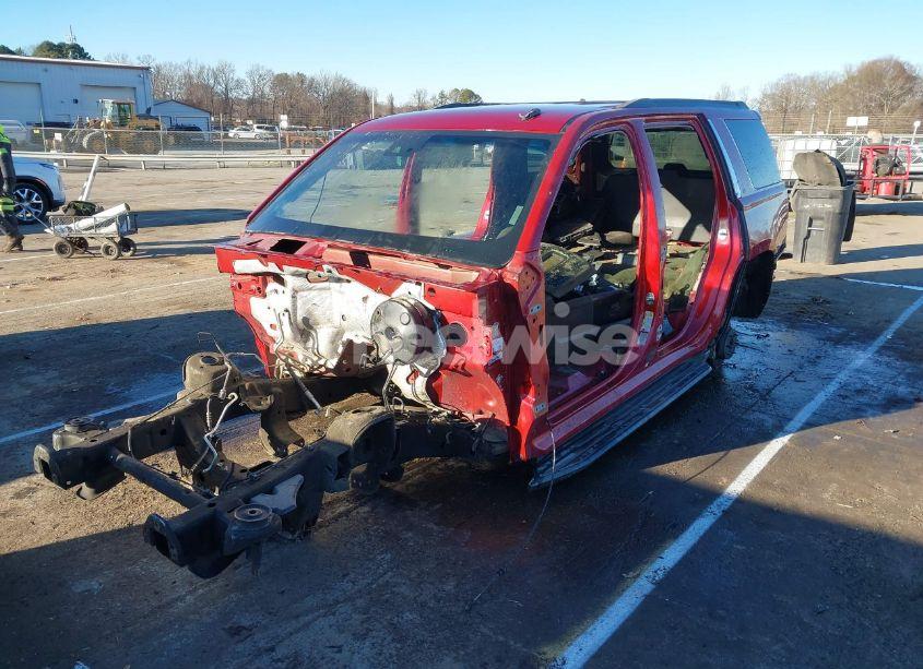 Photo 2 of 2015 Chevrolet Tahoe LT (VIN 1GNSCBKC2FR259670)