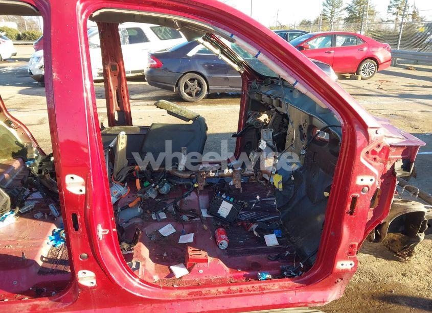 Photo 5 of 2015 Chevrolet Tahoe LT (VIN 1GNSCBKC2FR259670)