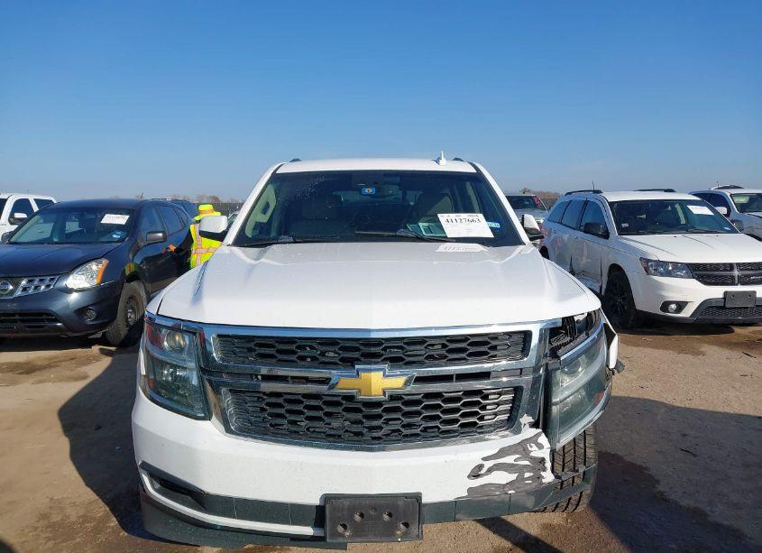 Photo 12 of 2015 Chevrolet Tahoe LT (VIN 1GNSCBKC2FR516147)