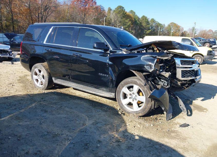 2016 Chevrolet Tahoe LT (VIN 1GNSCBKC2GR352321) main photo