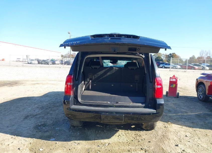 Photo 18 of 2016 Chevrolet Tahoe LT (VIN 1GNSCBKC2GR352321)