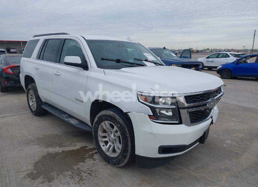 2017 Chevrolet Tahoe LT (VIN 1GNSCBKC2HR141086) main photo