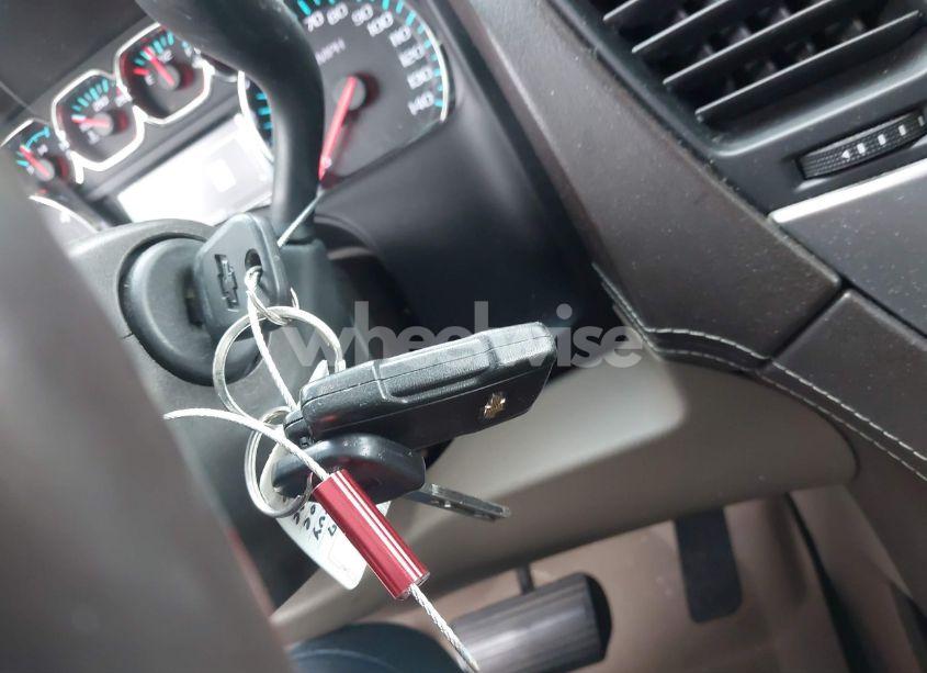 Photo 11 of 2017 Chevrolet Tahoe LT (VIN 1GNSCBKC2HR141086)