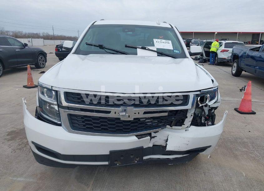 Photo 12 of 2017 Chevrolet Tahoe LT (VIN 1GNSCBKC2HR141086)